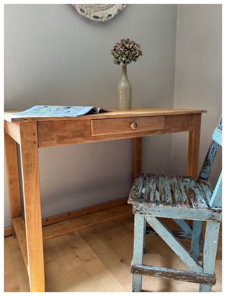 Petite table de ferme