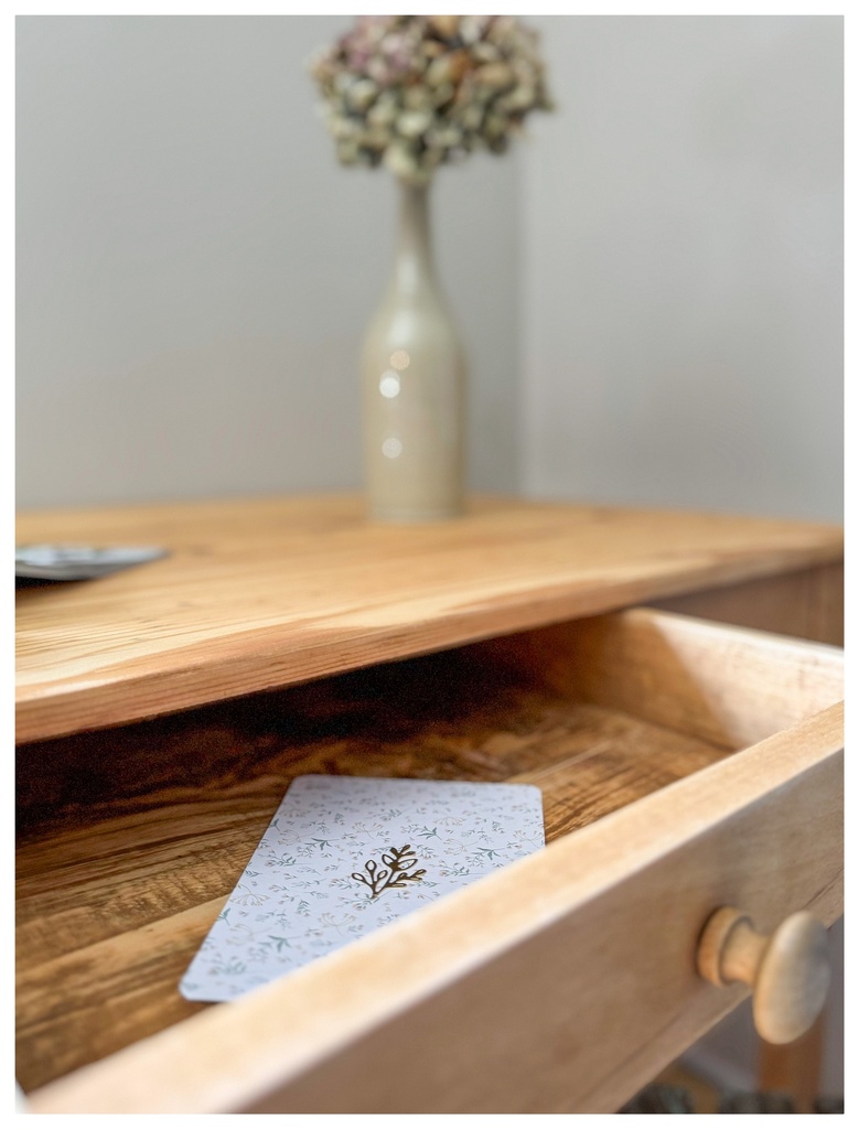 Petite table de ferme