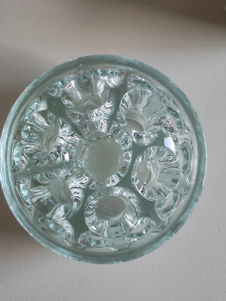 Pique-fleurs en verre