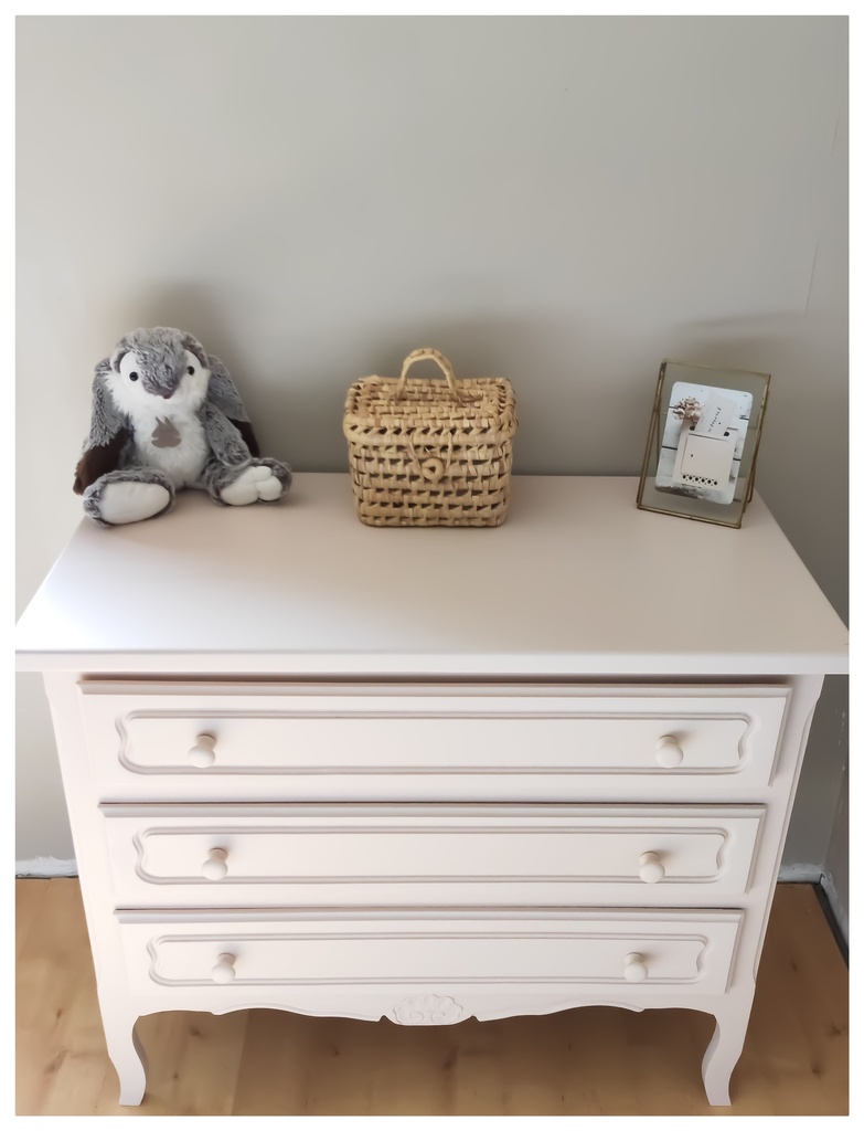 Commode coquillage 