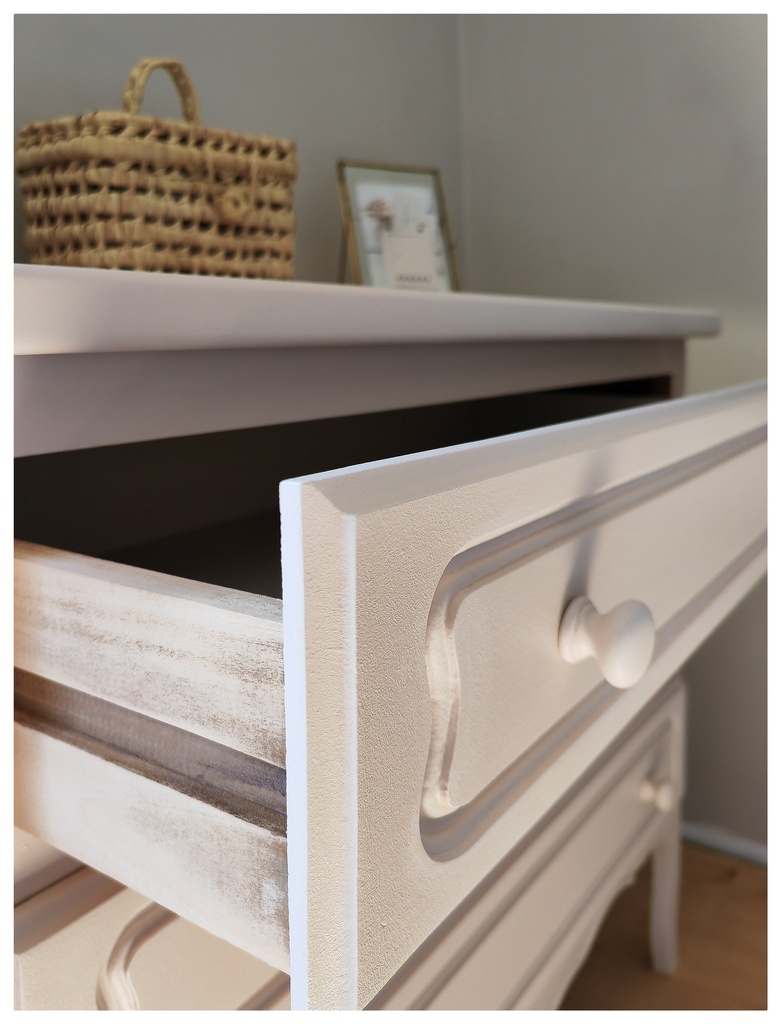 Commode coquillage 