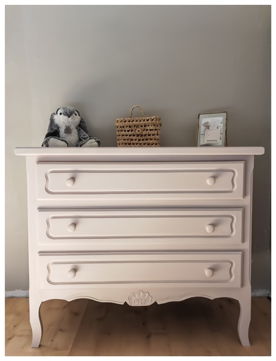 Commode coquillage 